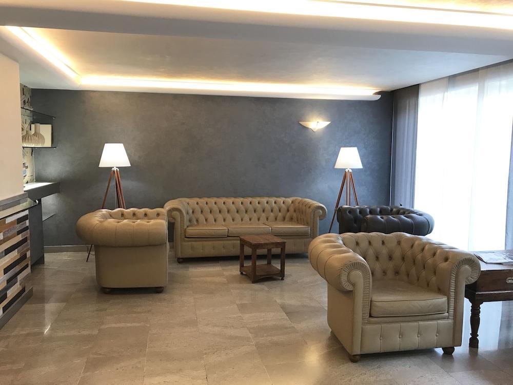 Hotel Europa Падуя Екстер'єр фото