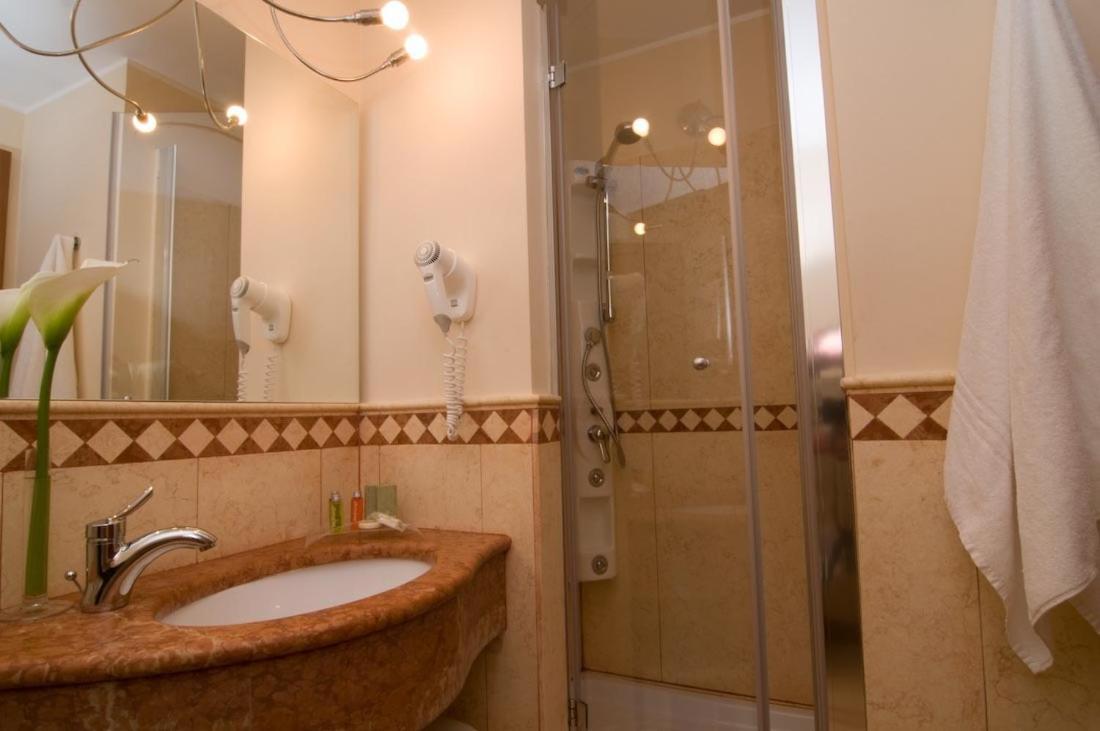 Hotel Europa Падуя Екстер'єр фото